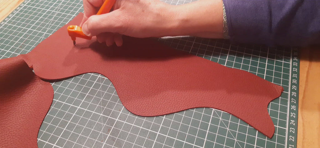 Gyro Paper Cutting Pen