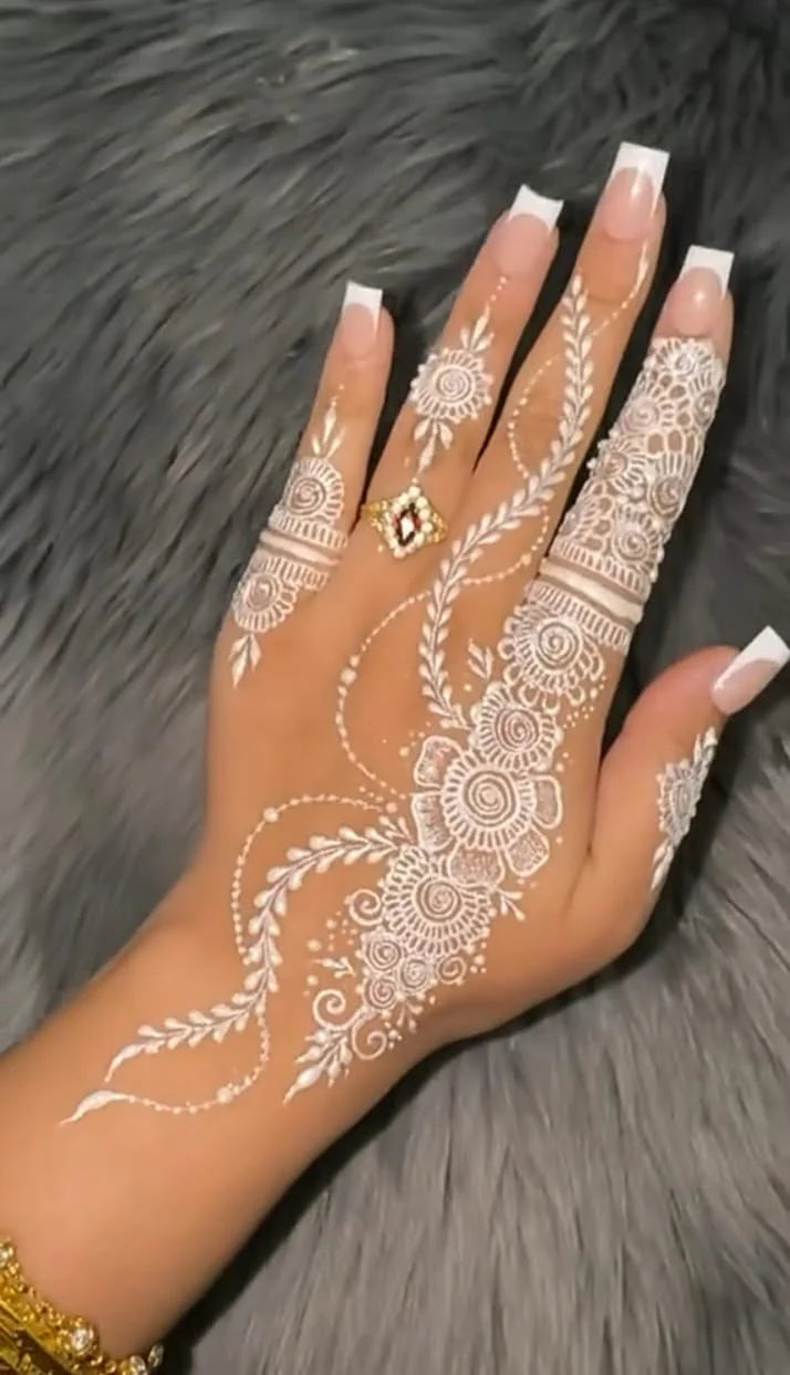 Glitter Mehndi