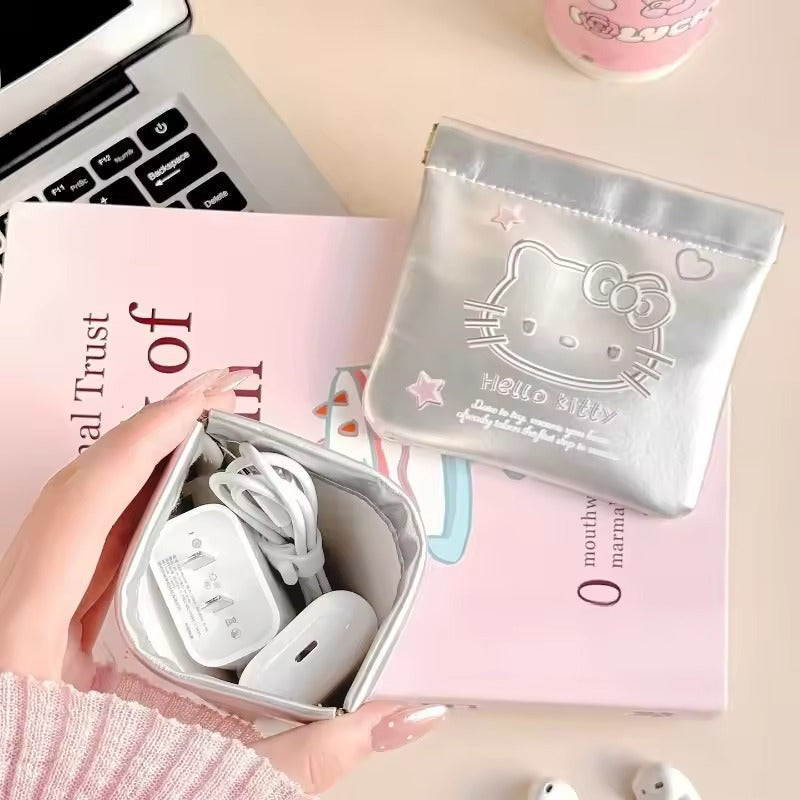 Minimal Automatic Closing Pouch