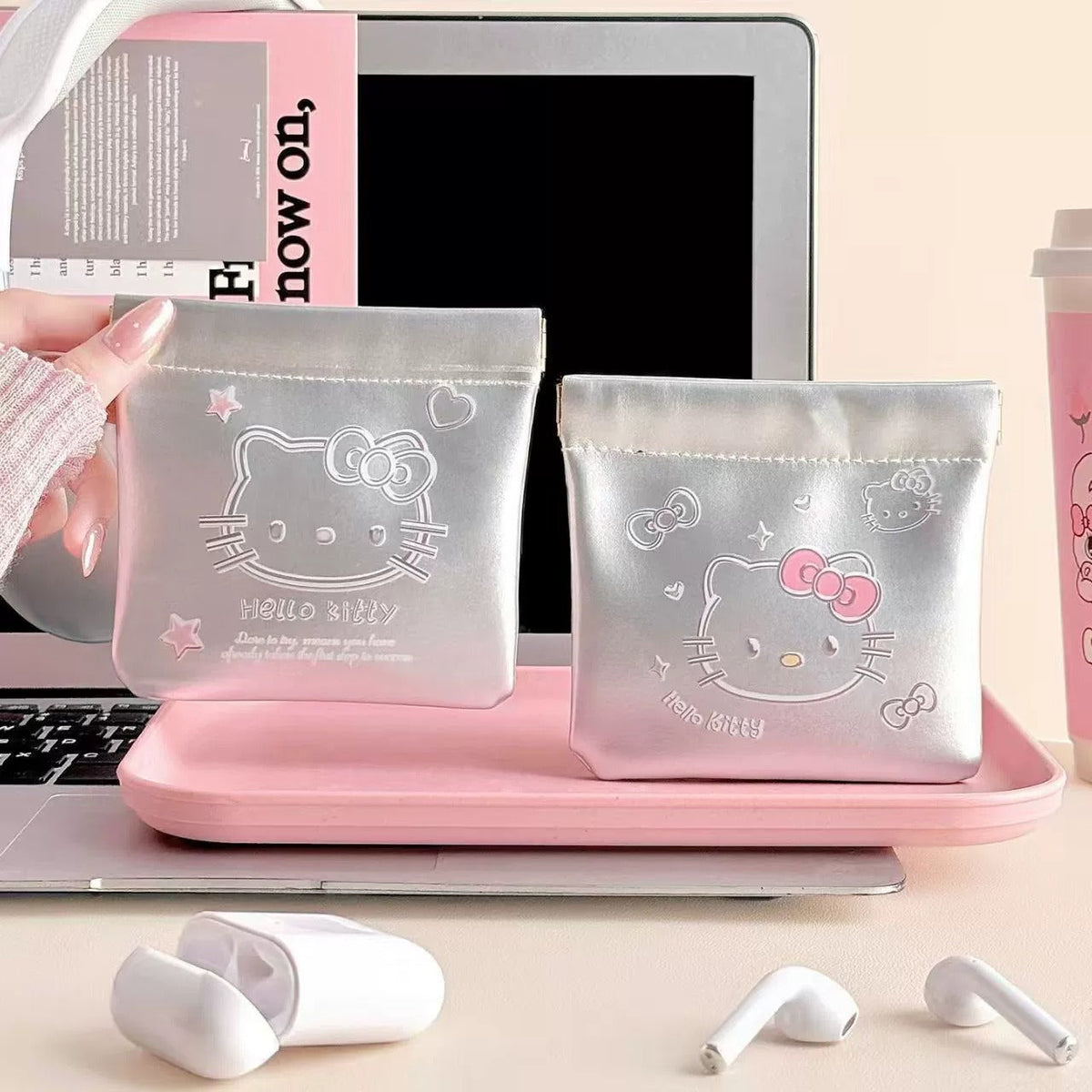 Minimal Automatic Closing Pouch